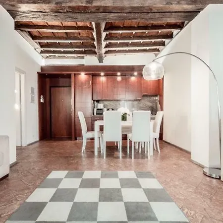 Ancient Nest Apartman Milánó